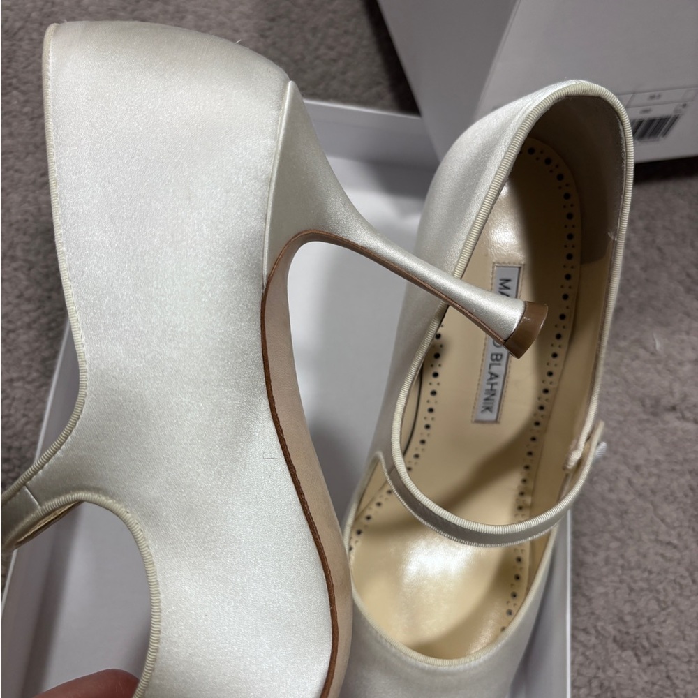 Manolo Blahnik Camparinew Mary Jane Stiletto Pumps - Picture 3 of 5